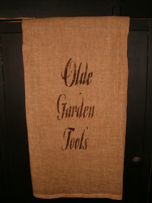 olde garden tools towel