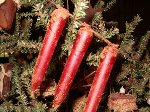 mini beeswax candle trio on rod