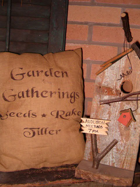garden gatherings pillow