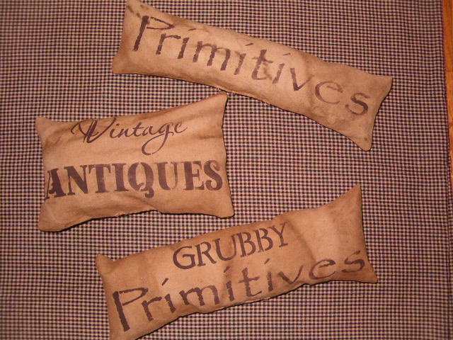 primitive antiques pillow set