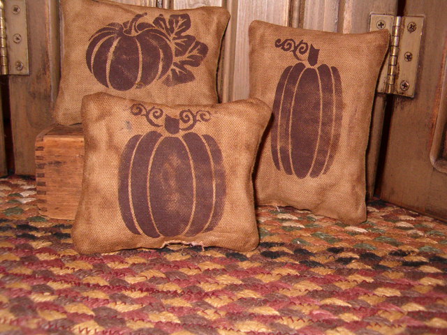 pumpkin pillow tuck set