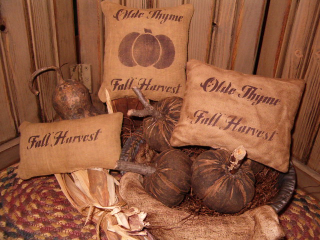 Fall Harvest pillow tucks