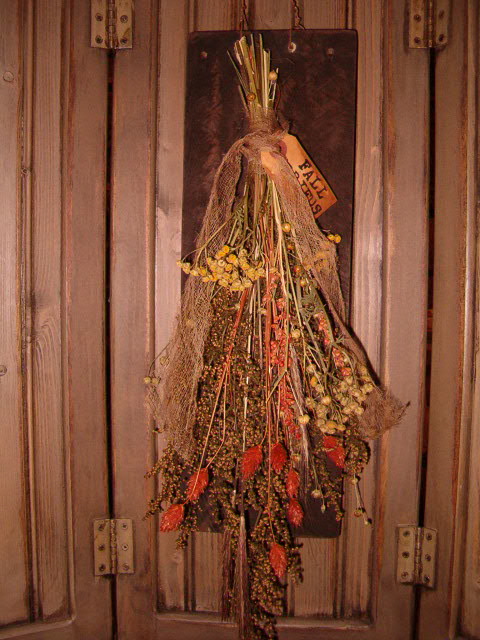 Fall drieds barnwood hanger