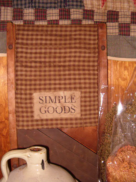 small simple goods table runner