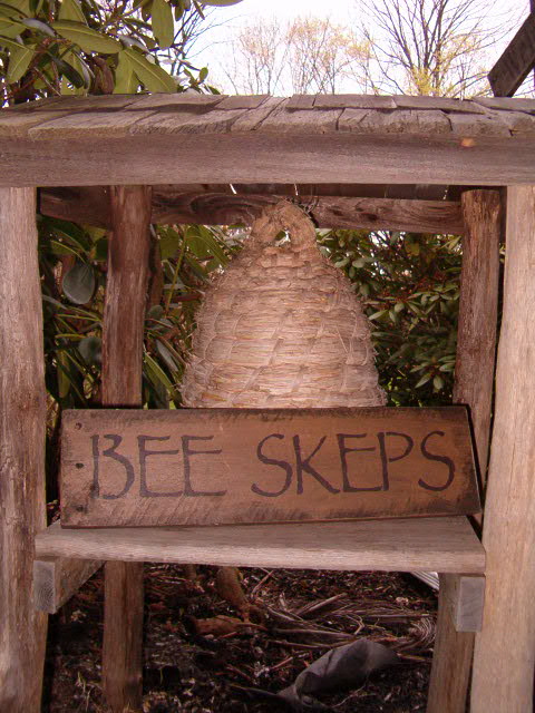 Bee Skeps sign