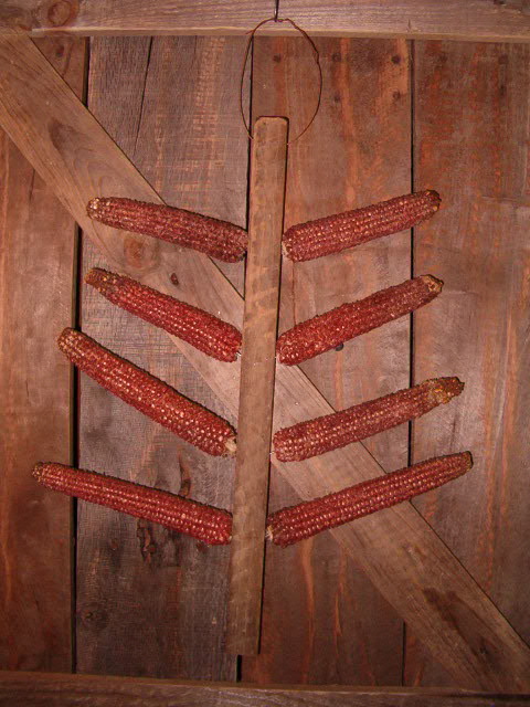 Makedo corn cobb hanger