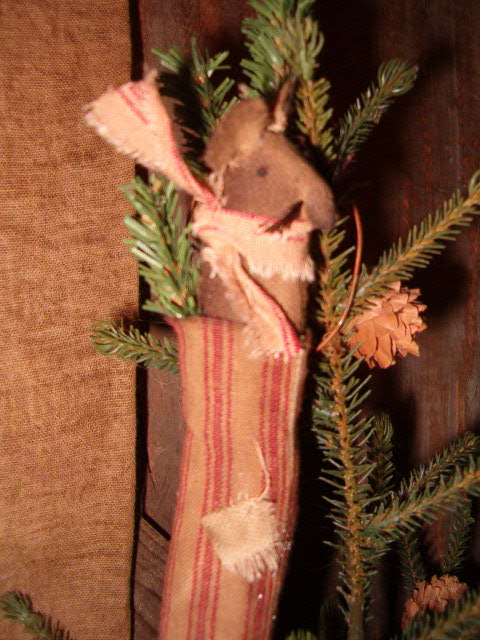 Ticking mouse stocking