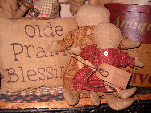 Set of 2 prairie dolls