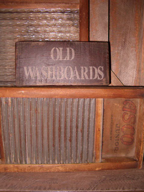 Olde washboards shelf sitter