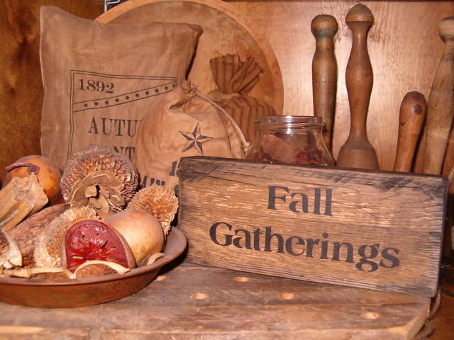 Fall Gatherings shelf sitter