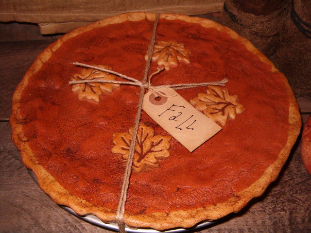 Leaf pumpkin pie