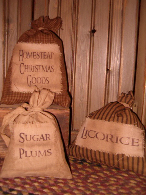 Primitive Winter ditty bags