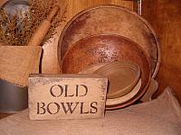 olde bowls shelf sitter